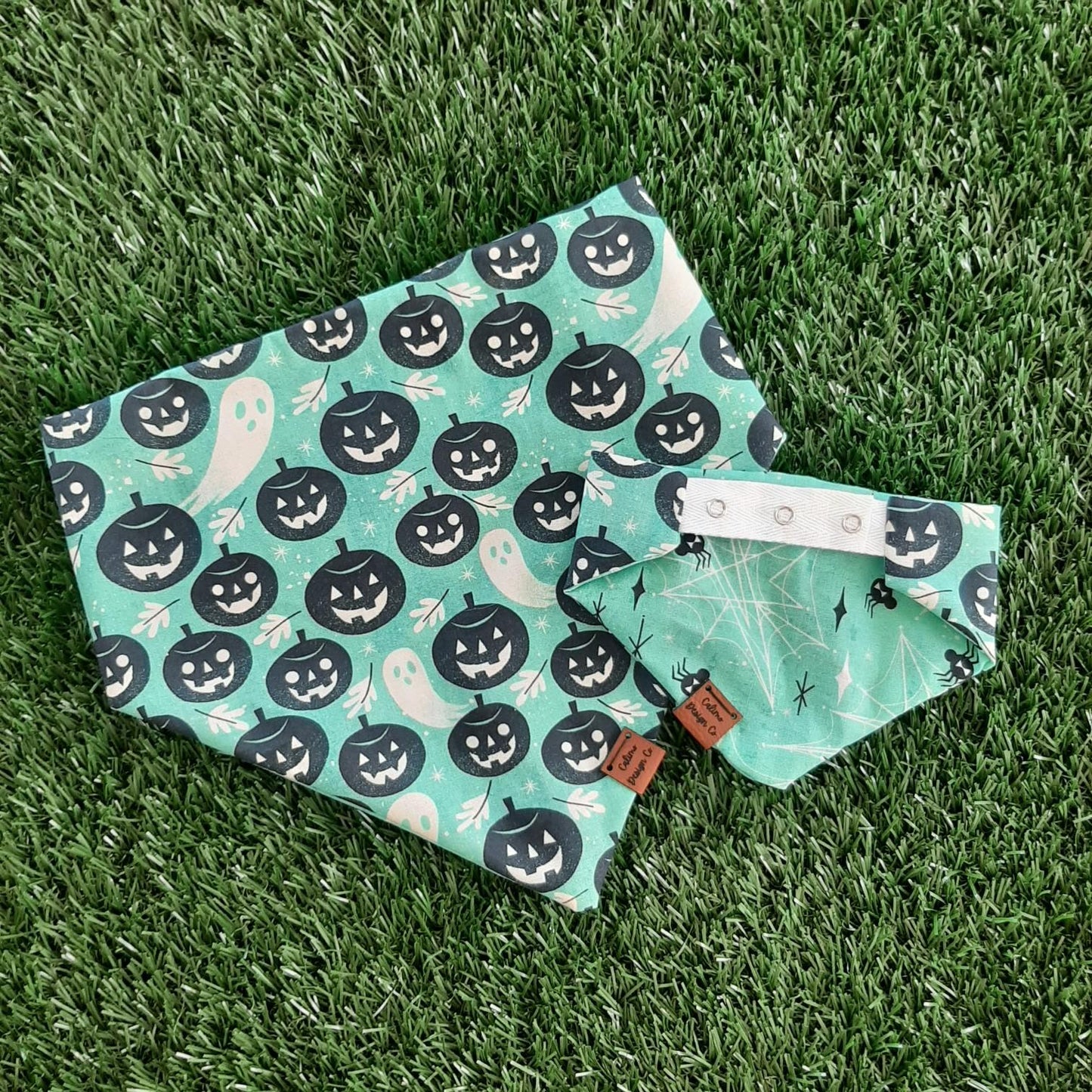 Jack-O-Lantern Snap On Pet Bandana